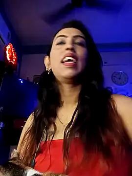 Love Beauty01 online show from February 10, 6:51 pm