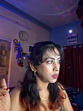 Snapshot of Love_Beauty01 chatting on May 26, 5:11 pm Love Beauty01 online show from May 26, 5:11 pm