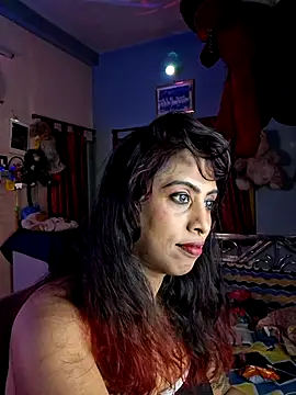 Snapshot of Love_Beauty01 chatting on June 23, 6:50 pm Love Beauty01 online show from June 23, 6:50 pm