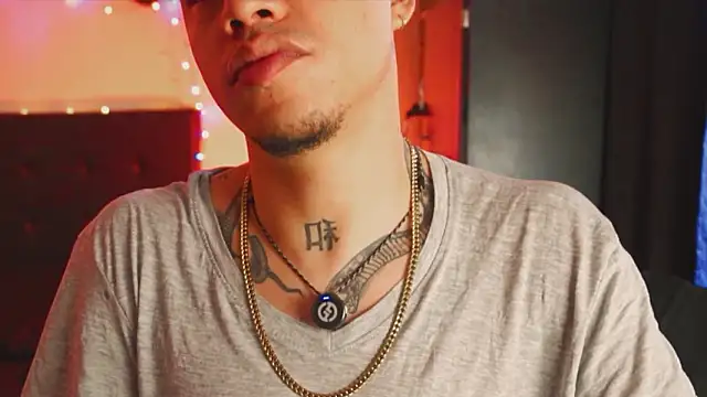 AlphaMasterXxx online show from March 19, 12:38 pm