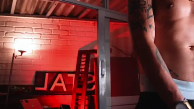 AlphaMasterXxx online show from April 12, 2:59 am