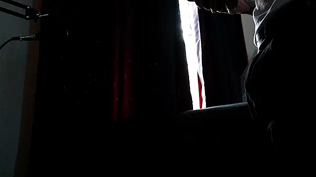 AlphaMasterXxx online show from October 23, 1:32 pm