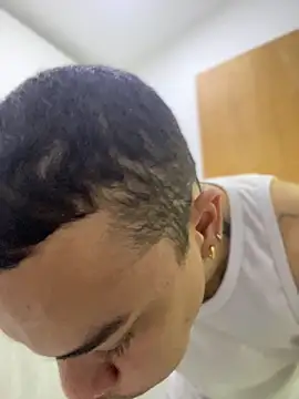 AlphaMasterXxx online show from November 2, 10:31 am