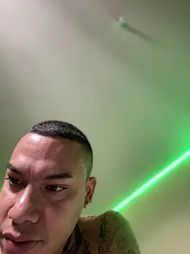 Snapshot of AlphaMasterXxx chatting on February 10, 5:23 pm AlphaMasterXxx online show from February 10, 5:23 pm