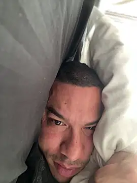 AlphaMasterXxx online show from May 4, 6:22 pm