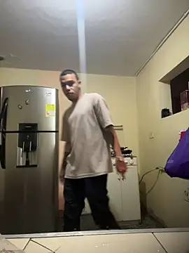 Snapshot of AlphaMasterXxx chatting on February 17, 3:48 am AlphaMasterXxx online show from February 17, 3:48 am