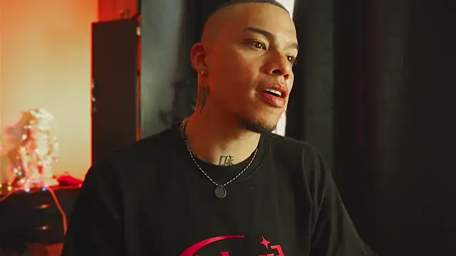 AlphaMasterXxx online show from March 25, 8:41 pm