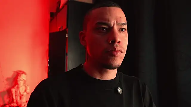 AlphaMasterXxx online show from March 31, 6:48 am