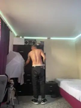 AlphaMasterXxx online show from October 22, 12:37 pm