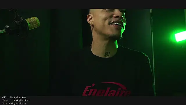 AlphaMasterXxx online show from January 10, 6:42 am