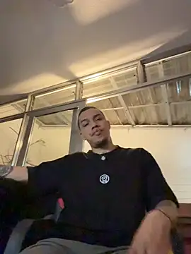 AlphaMasterXxx online show from May 22, 1:36 am