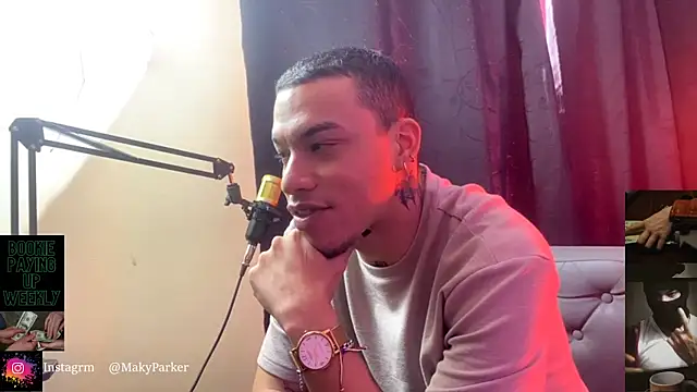 AlphaMasterXxx online show from December 3, 5:01 pm