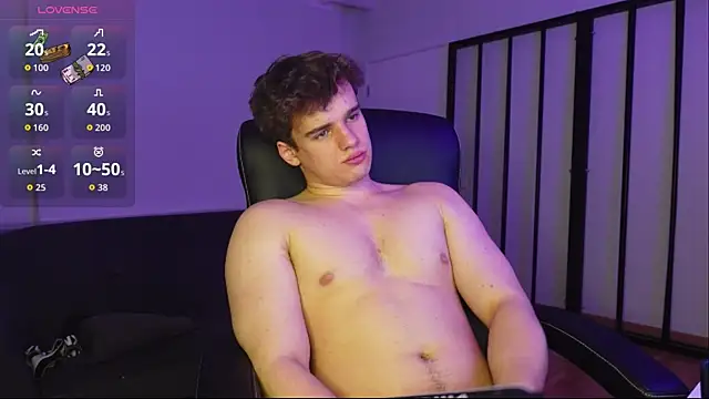 Snapshot of Ricky_Becko chatting on December 4, 4:28 pm Ricky Becko online show from December 4, 4:28 pm