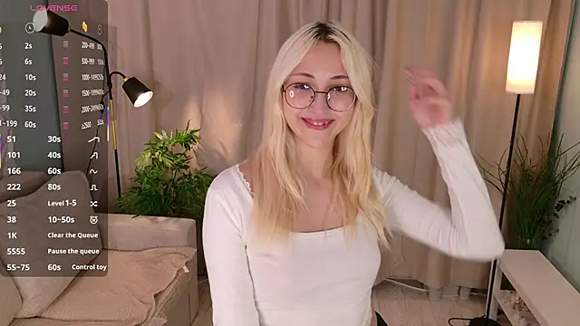 Snapshot of Marry_sharp chatting on November 5, 9:18 pm Marry sharp online show from November 5, 9:18 pm