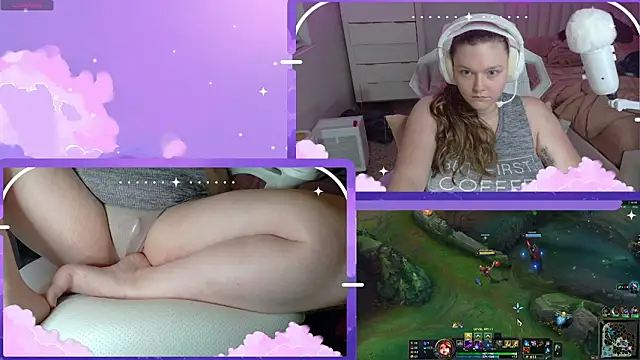 Snapshot of ithuriella chatting on June 12, 3:37 am ithuriella online show from June 12, 3:37 am