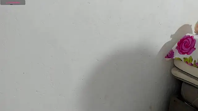 Snapshot of fire_lovex chatting on May 12, 2:45 pm fire lovex online show from May 12, 2:45 pm