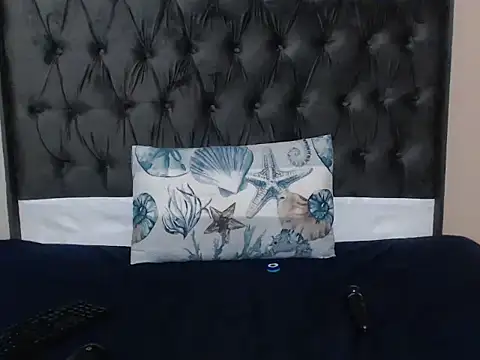 BrownSugarX02 online show from February 15, 9:03 pm