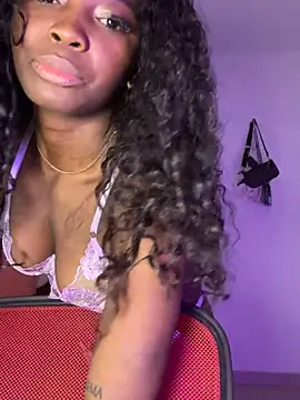 EmilyKisx online show from September 17, 12:18 pm