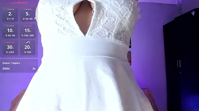 elizabethboltXXX online show from February 7, 8:06 pm