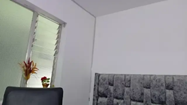 Snapshot of Lizbeth_Rouse chatting on September 29, 11:38 am Lizbeth Rouse online show from September 29, 11:38 am