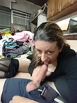 TheBunnyAndTheMaster online show from July 7, 11:41 pm