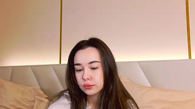 MiaMarlow online show from November 17, 9:08 pm