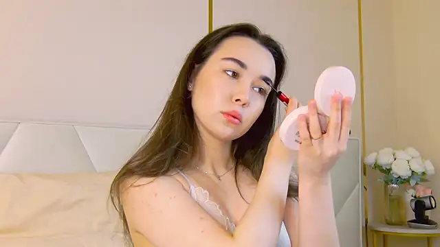 MiaMarlow online show from November 20, 9:15 pm