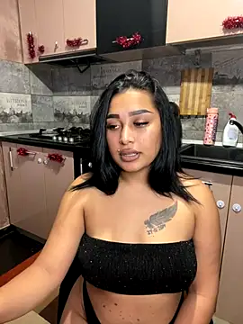 Snapshot of JaneetDeea chatting on December 4, 11:37 pm JaneetDeea online show from December 4, 11:37 pm