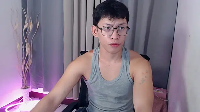 pinkcock froi2305 online show from April 17, 5:54 am