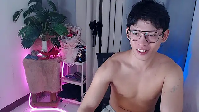 pinkcock froi2305 online show from March 21, 4:25 am