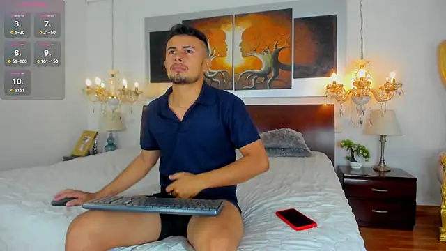 Valentiinoss online show from November 11, 8:36 pm