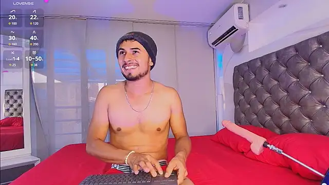 Valentiinoss online show from March 25, 9:46 pm