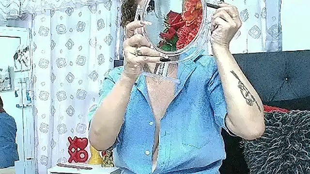 Snapshot of Victoriacoperino chatting on November 4, 3:27 pm Victoriacoperino online show from November 4, 3:27 pm