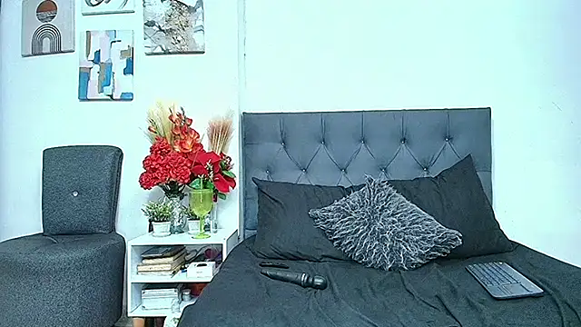 Snapshot of Victoriacoperino chatting on October 2, 2:20 pm Victoriacoperino online show from October 2, 2:20 pm
