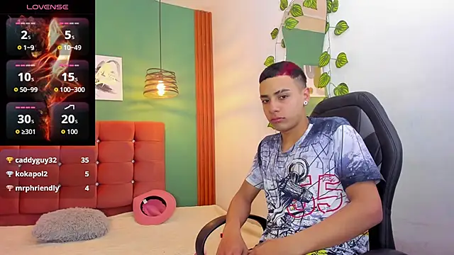 Aisha andy online show from November 7, 2:38 am