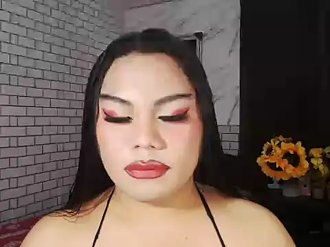 Snapshot of TSbrianaHugeCock chatting on October 20, 4:03 am TSbrianaHugeCock online show from October 20, 4:03 am