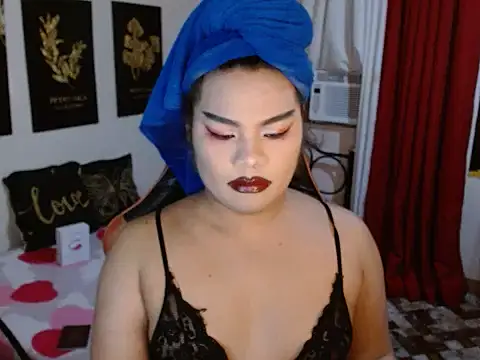 TSbrianaHugeCock online show from November 7, 11:48 am