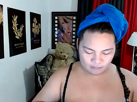 TSbrianaHugeCock online show from April 24, 2:30 pm