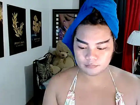 TSbrianaHugeCock online show from April 21, 2:01 pm