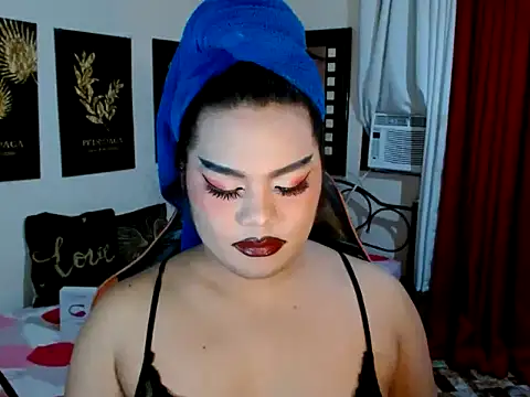 TSbrianaHugeCock online show from November 8, 12:31 pm