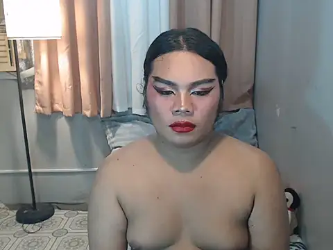 TSbrianaHugeCock online show from June 26, 6:25 pm