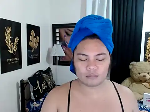 TSbrianaHugeCock online show from February 27, 3:12 pm