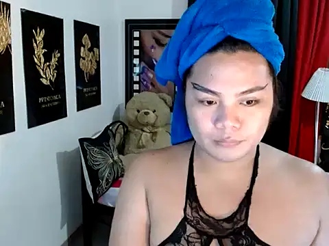 TSbrianaHugeCock online show from May 4, 2:53 pm