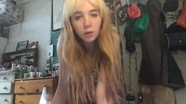 Snapshot of danceissex chatting on September 24, 6:47 pm danceissex online show from September 24, 6:47 pm