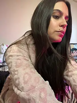 lulix69 online show from April 17, 1:36 pm