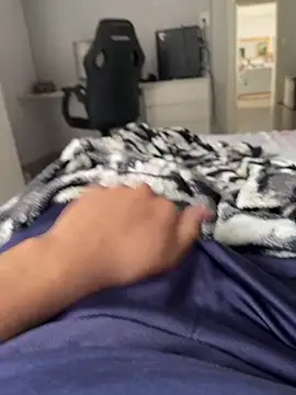 Snapshot of Novinho16cmz chatting on November 27, 4:40 pm Novinho16cmz online show from November 27, 4:40 pm