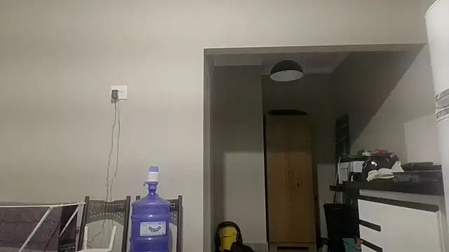 Novinho16cmz online show from February 27, 5:13 pm