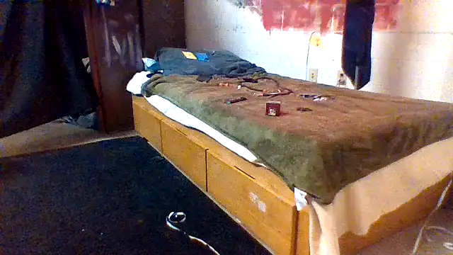 Nuttygmarley online show from April 19, 7:42 am