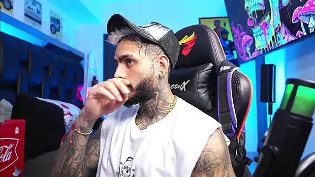 logan hugh8 online show from February 26, 2:50 pm