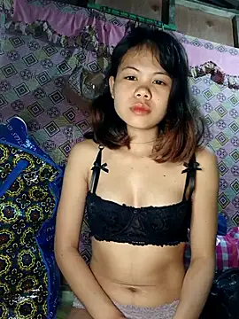 Sexxie Ella22 online show from November 24, 9:37 pm